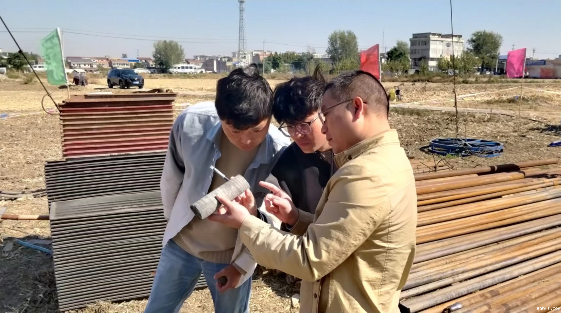 图片3.png 图片3.png