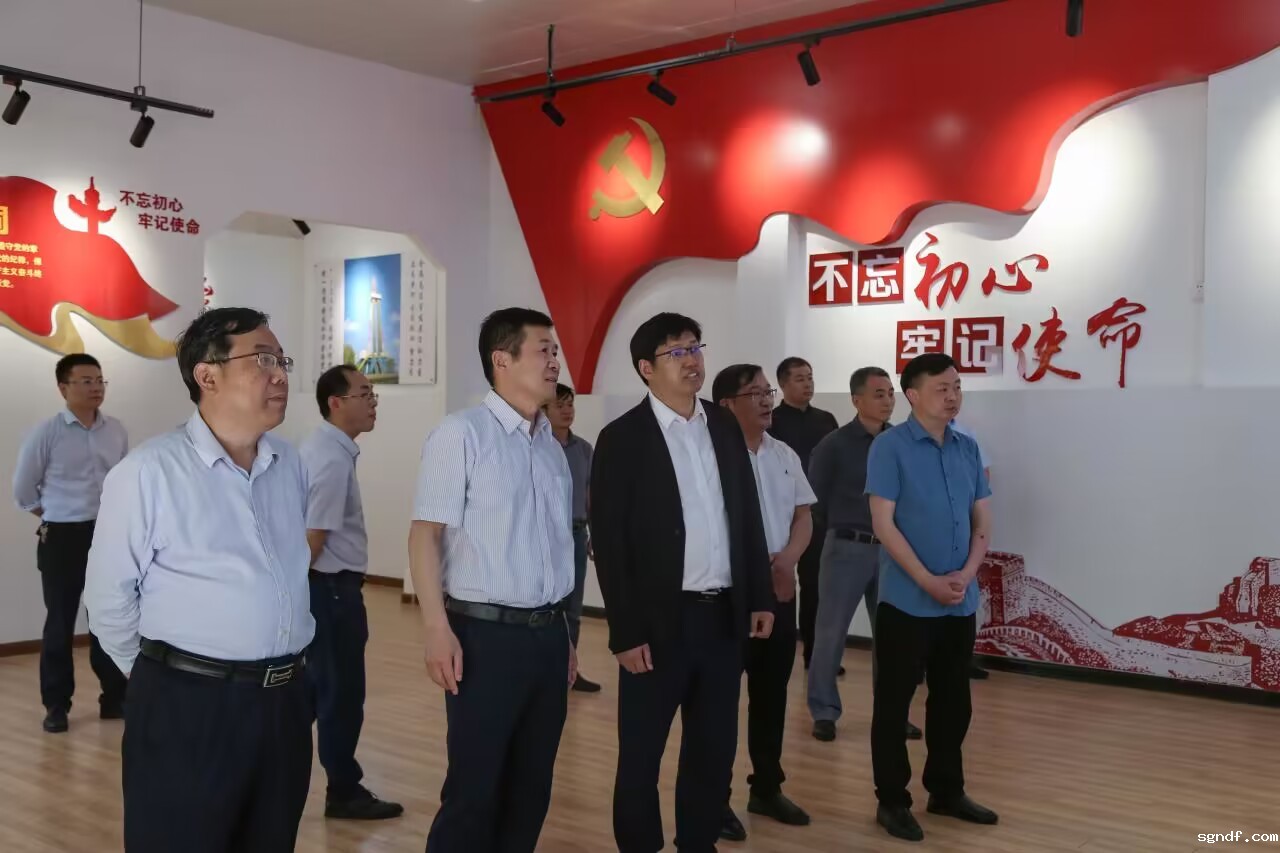 C0F087F78C3C8AA233B34DE35E200123.jpg C0F087F78C3C8AA233B34DE35E200123.jpg