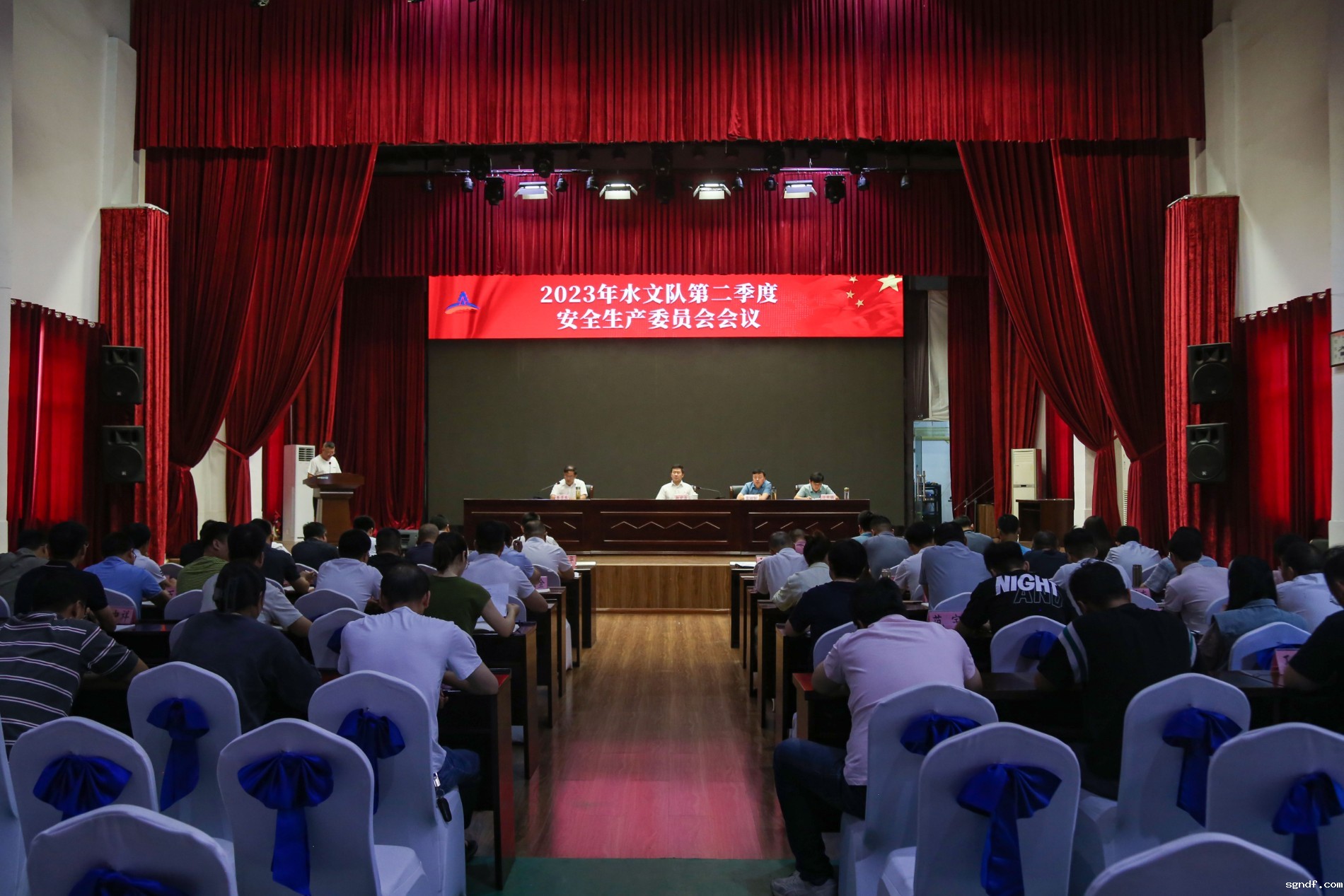 IMG_2320.jpg IMG_2320.jpg