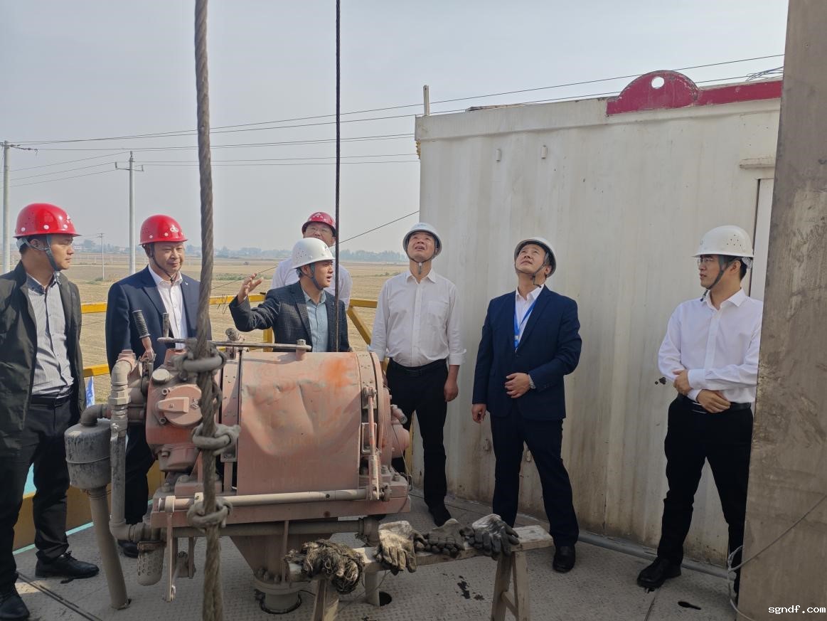 3261641.jpg 3261641.jpg