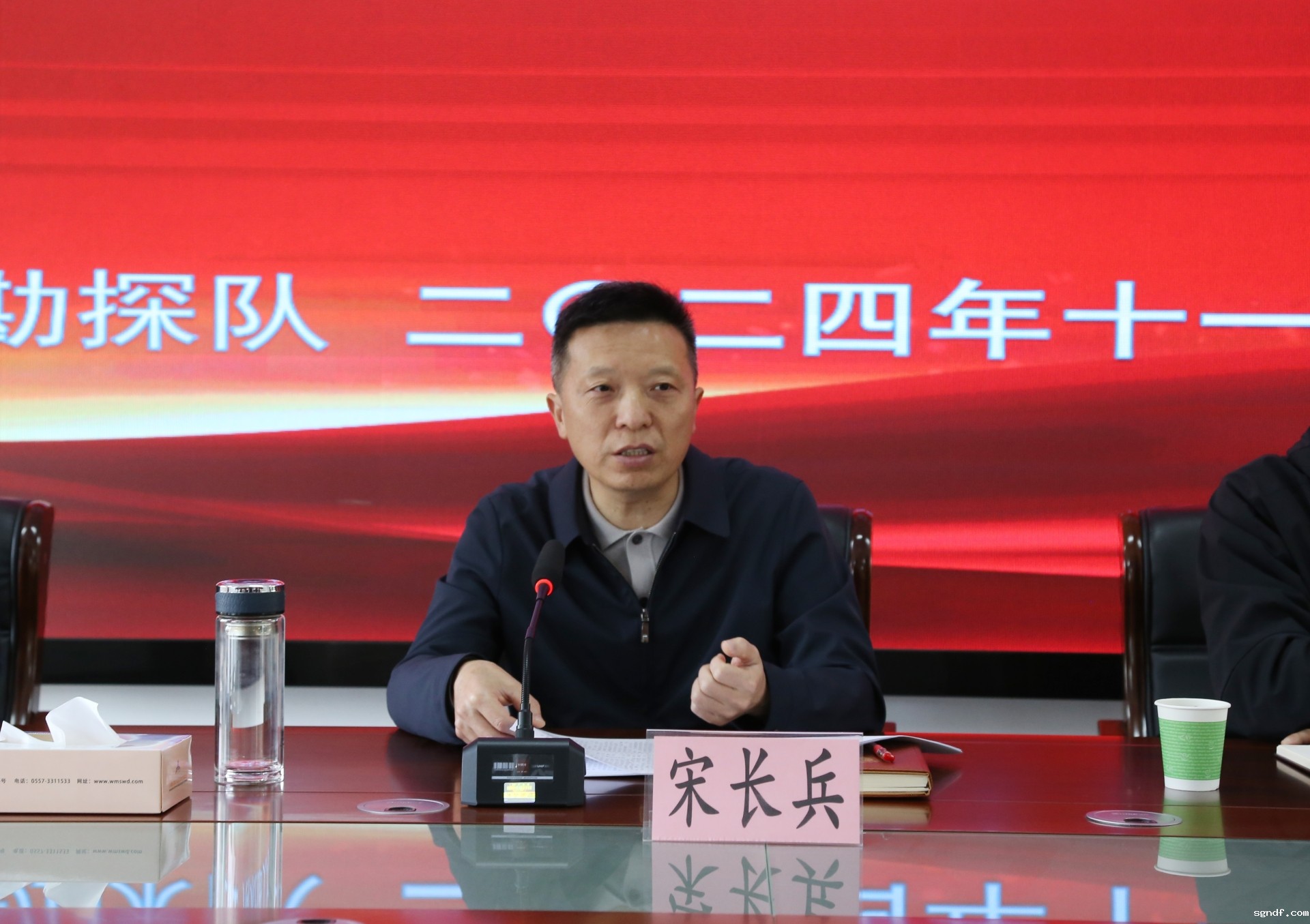 IMG_0557.JPG IMG_0557.JPG