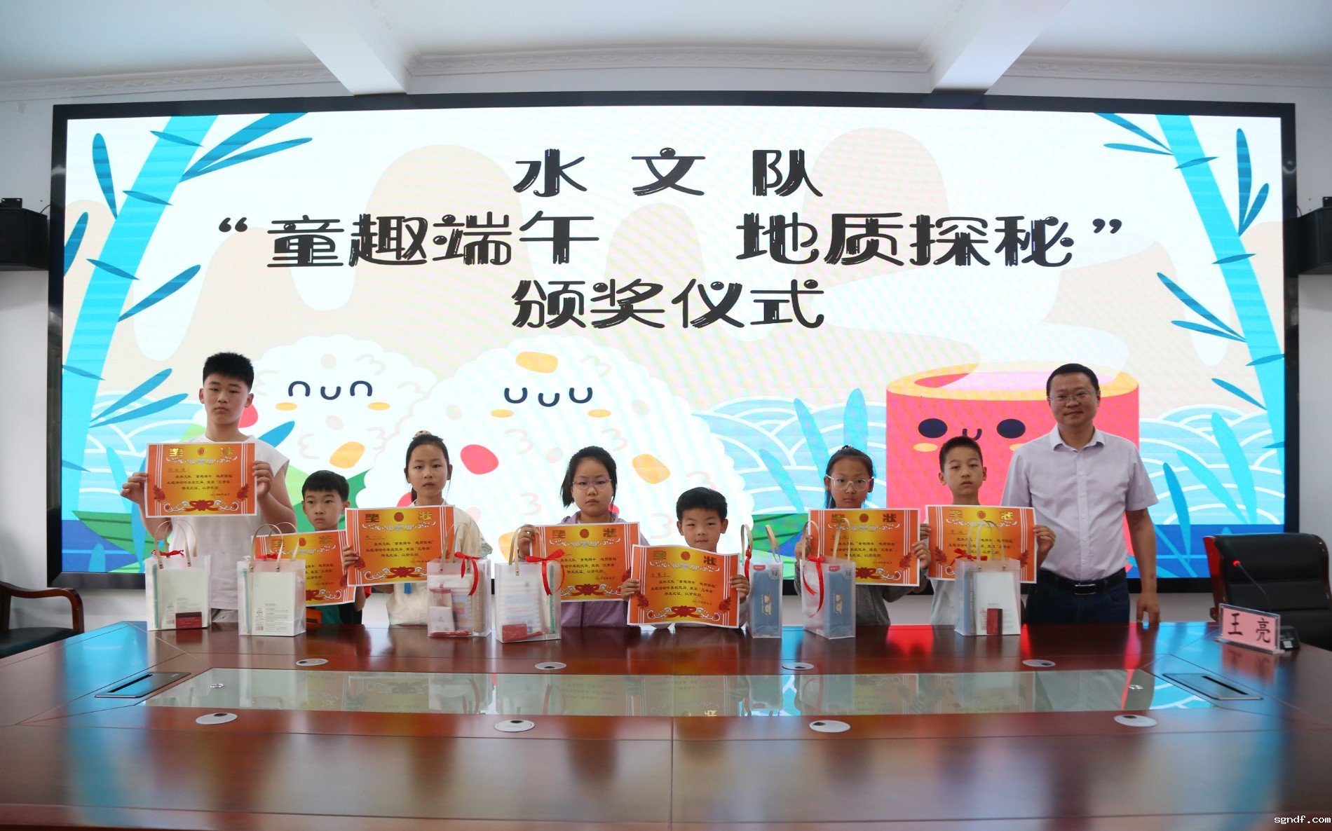 IMG_3022.jpg IMG_3022.jpg