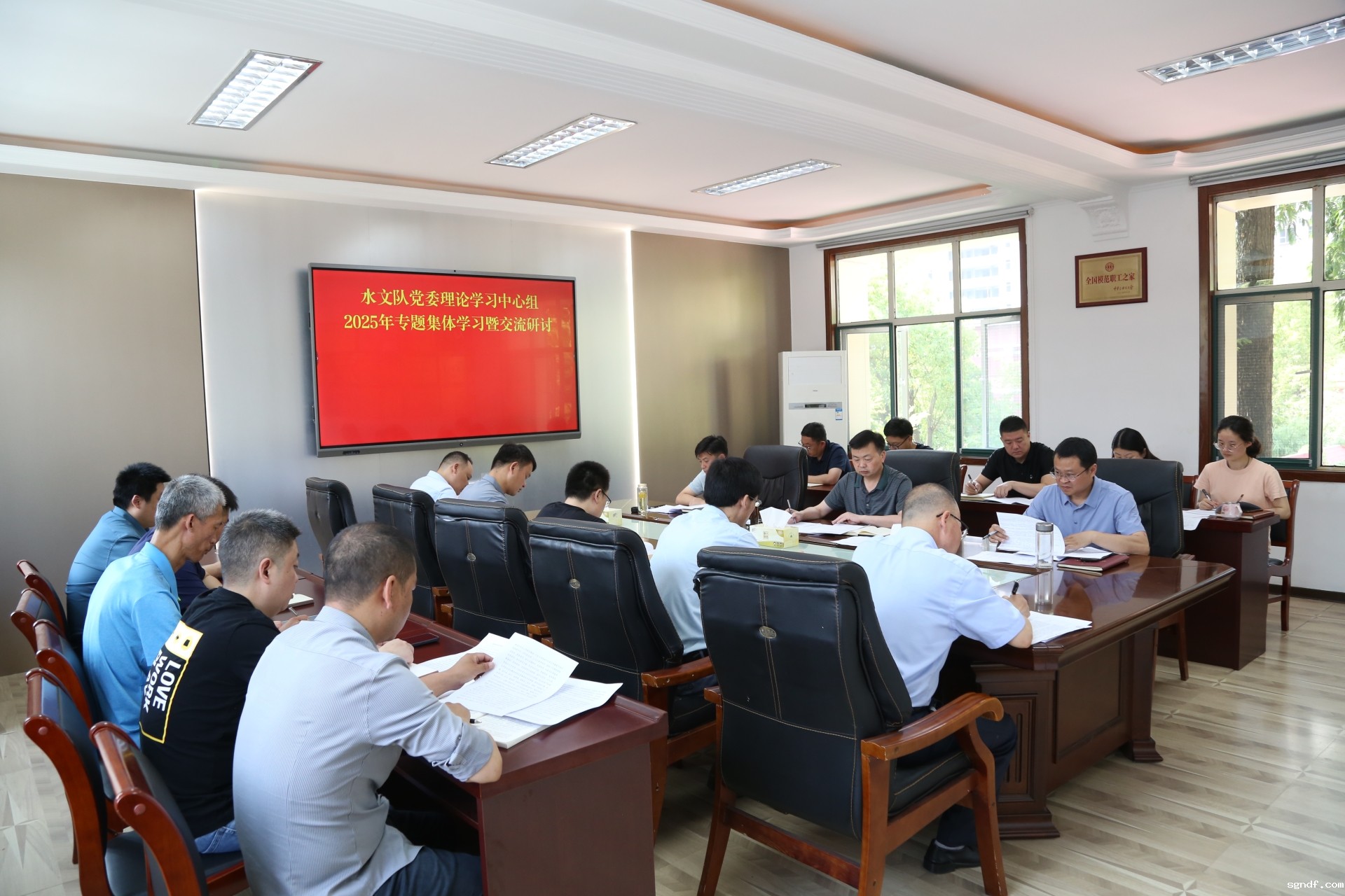 IMG_3378.JPG IMG_3378.JPG