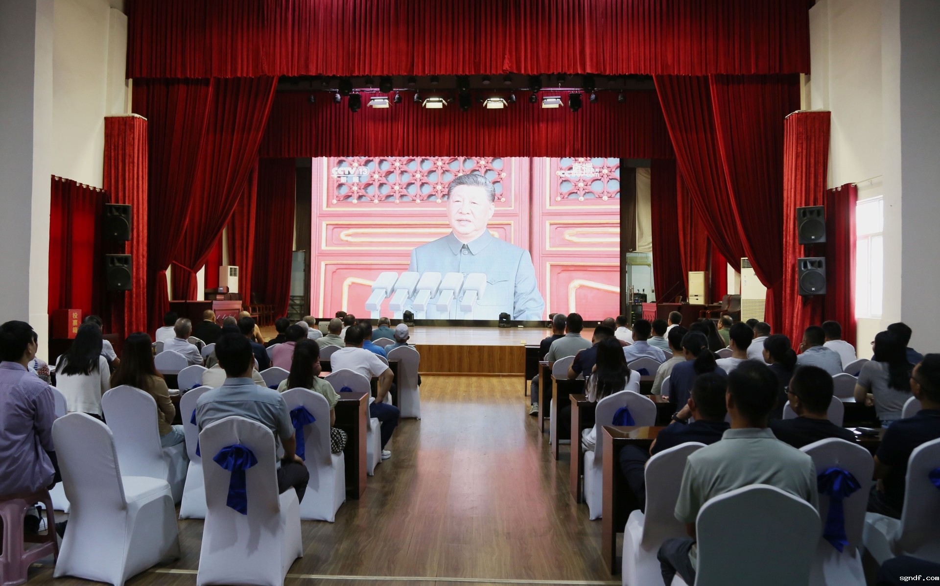 IMG_0294.jpg IMG_0294.jpg