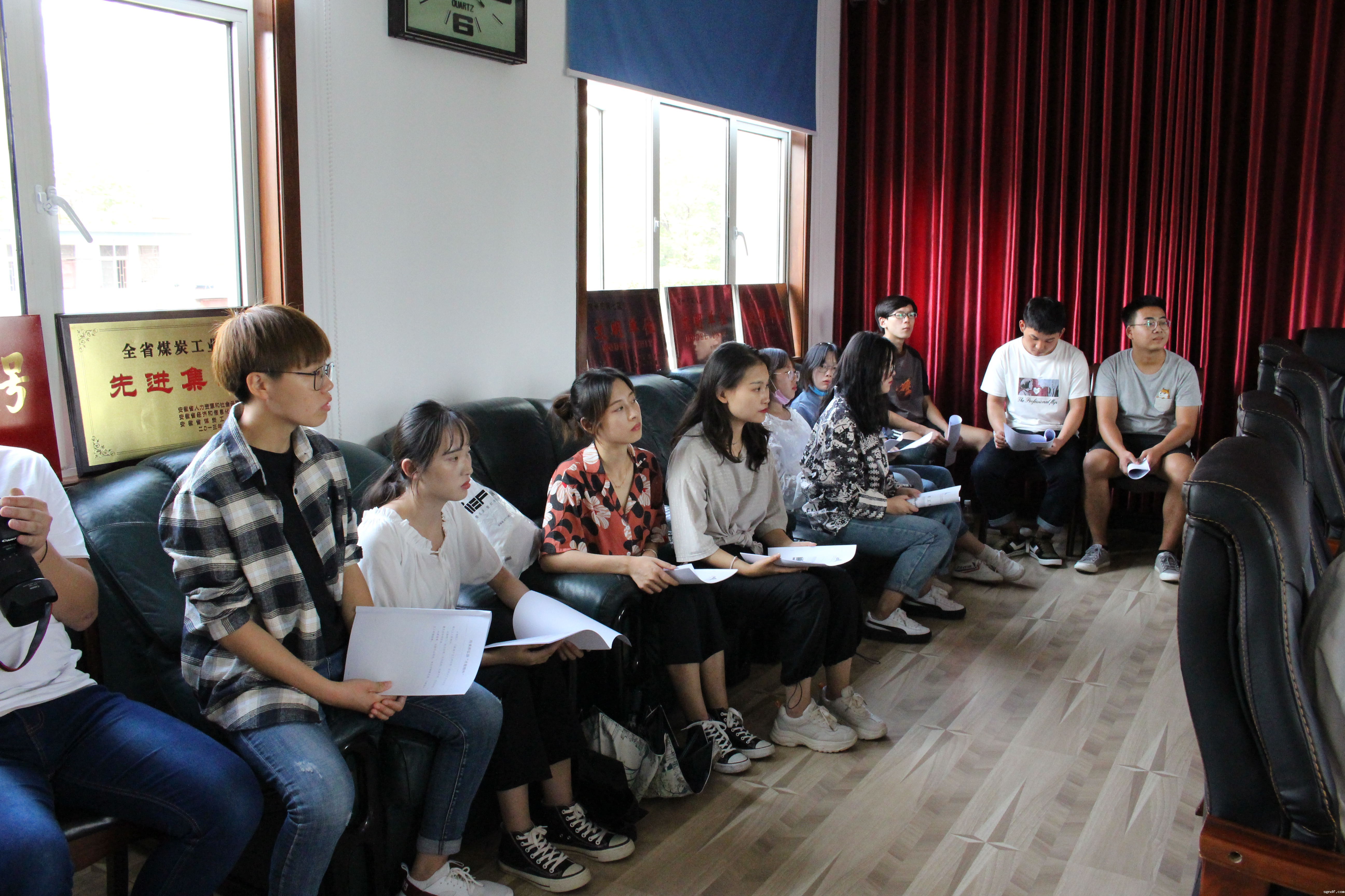 学生.jpg 学生.jpg