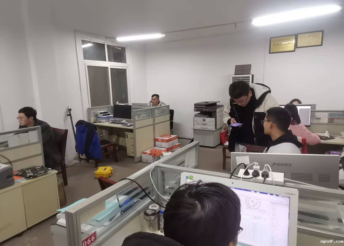 图片2.png 图片2.png